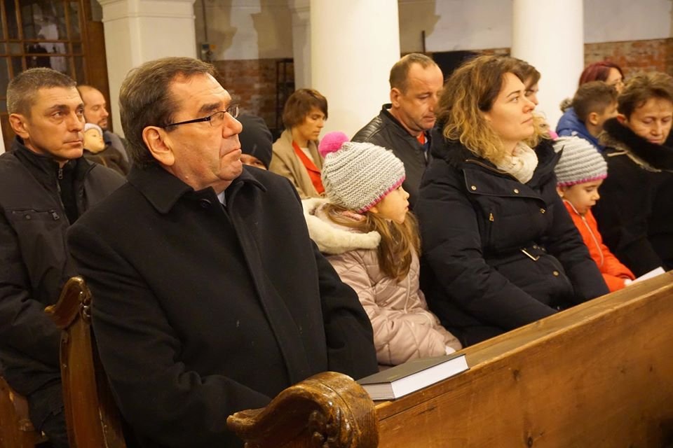 Karácsonyi Istentisztelet 41